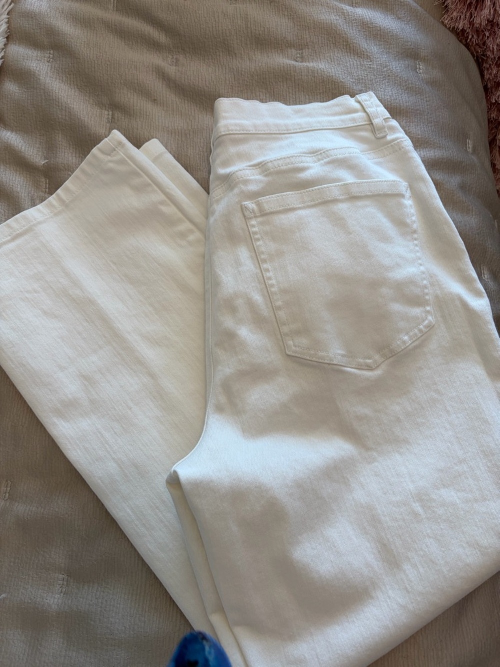 #616 Talbots White Straight-Leg Jeans — Clean Five-Pocket Design - Picture 6 of 9